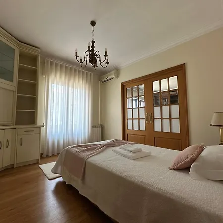 Avenida House - Regina Group Apartmán *